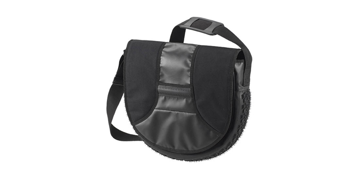 Stylische Tasche aus recyceltem Reifengummi